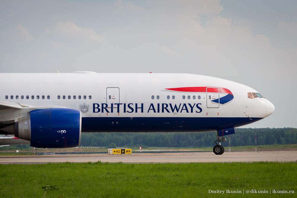 Boeing 777-200ER (G-VIIG). British Airways